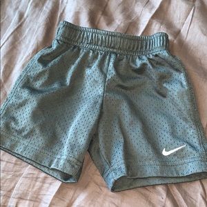 Nike Toddler basketball shorts